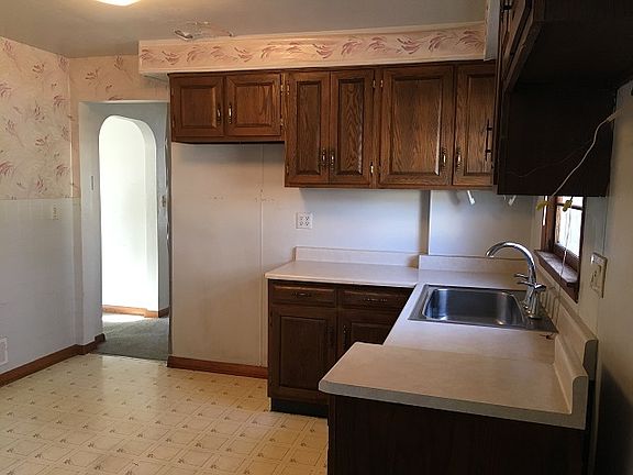 5th image of 1506 Linden Ave