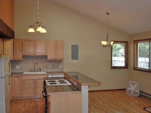 Dining Room to Living Roo