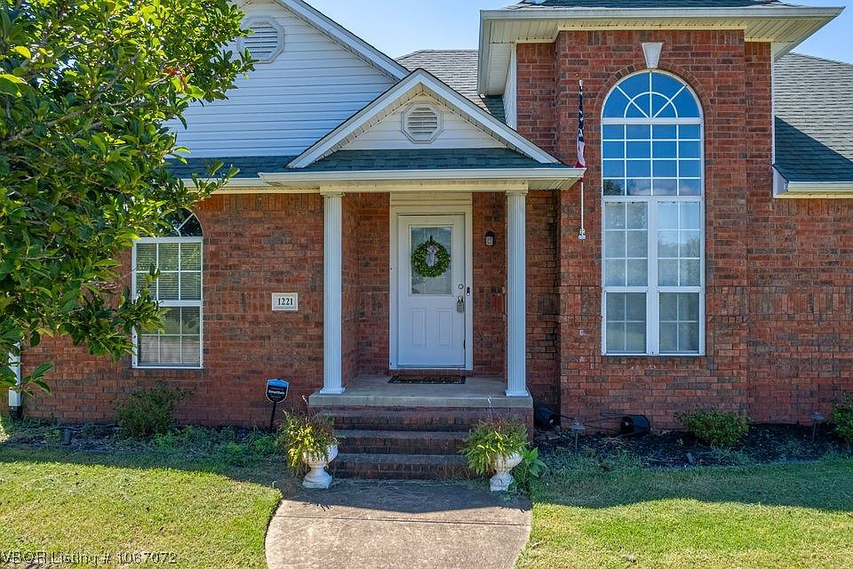 1221 Sandstone Dr, Van Buren, AR 72956 Zillow