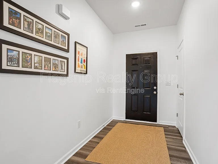303 Kenison Way — Photo 11