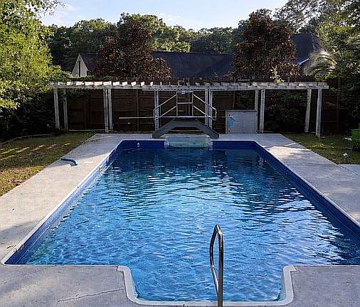 5th image of 106 Melissa Ln