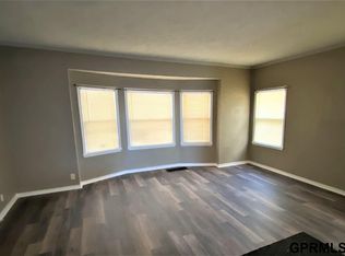 614 N 40th St, Omaha, NE 68131