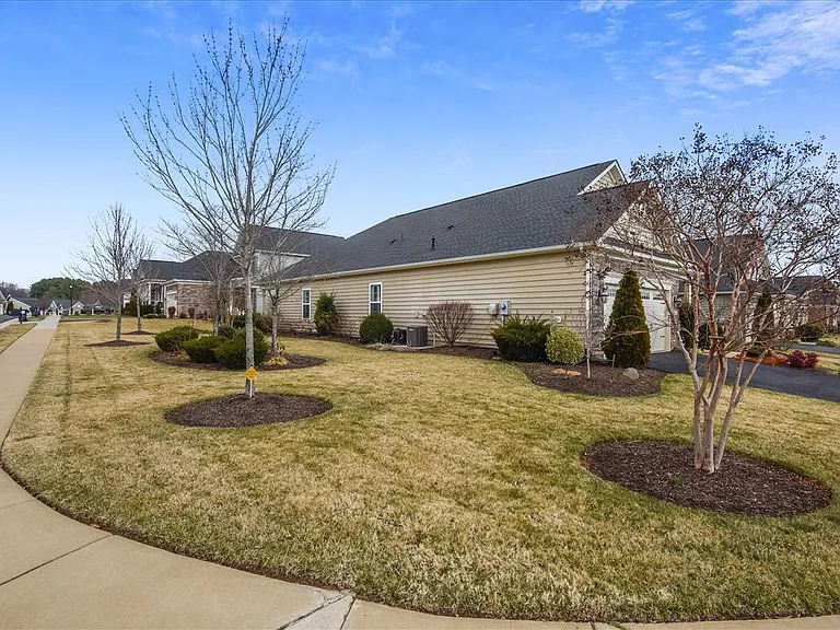 5815 New Berne Rd — Photo 31