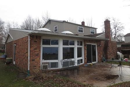 3rd image of 22060 Orchard St