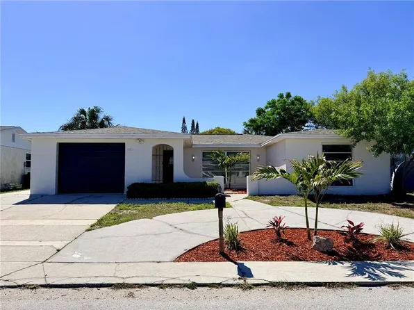 10019 Sleepy Hollow Ln, Port Richey, FL 34668