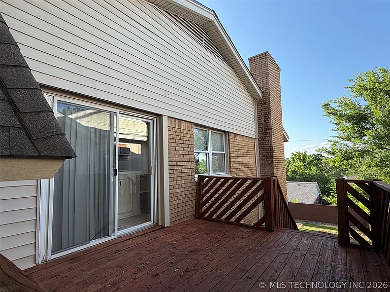 3925 E 60th Pl — Photo 12