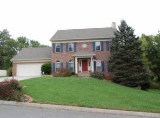 1240 Halifax Rd, Knoxville, TN 37922