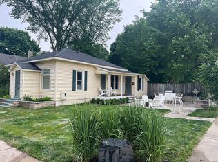 128 W Lincoln St, Boyne City, MI 49712