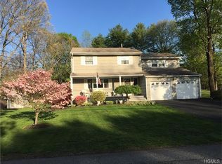 20 Claremont Ln, Suffern, NY 10901