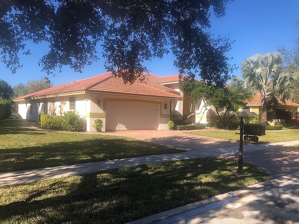 1st image of 1021 NW 93rd Ave