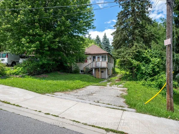 48 Gamble St, Vaughan, ON L4L 1R2