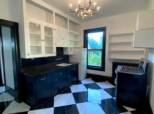 366 N Center St APT 4, Salt Lake City, UT 84103