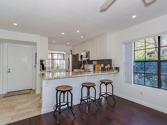 3rd image of 26701 Quail Crk APT 298