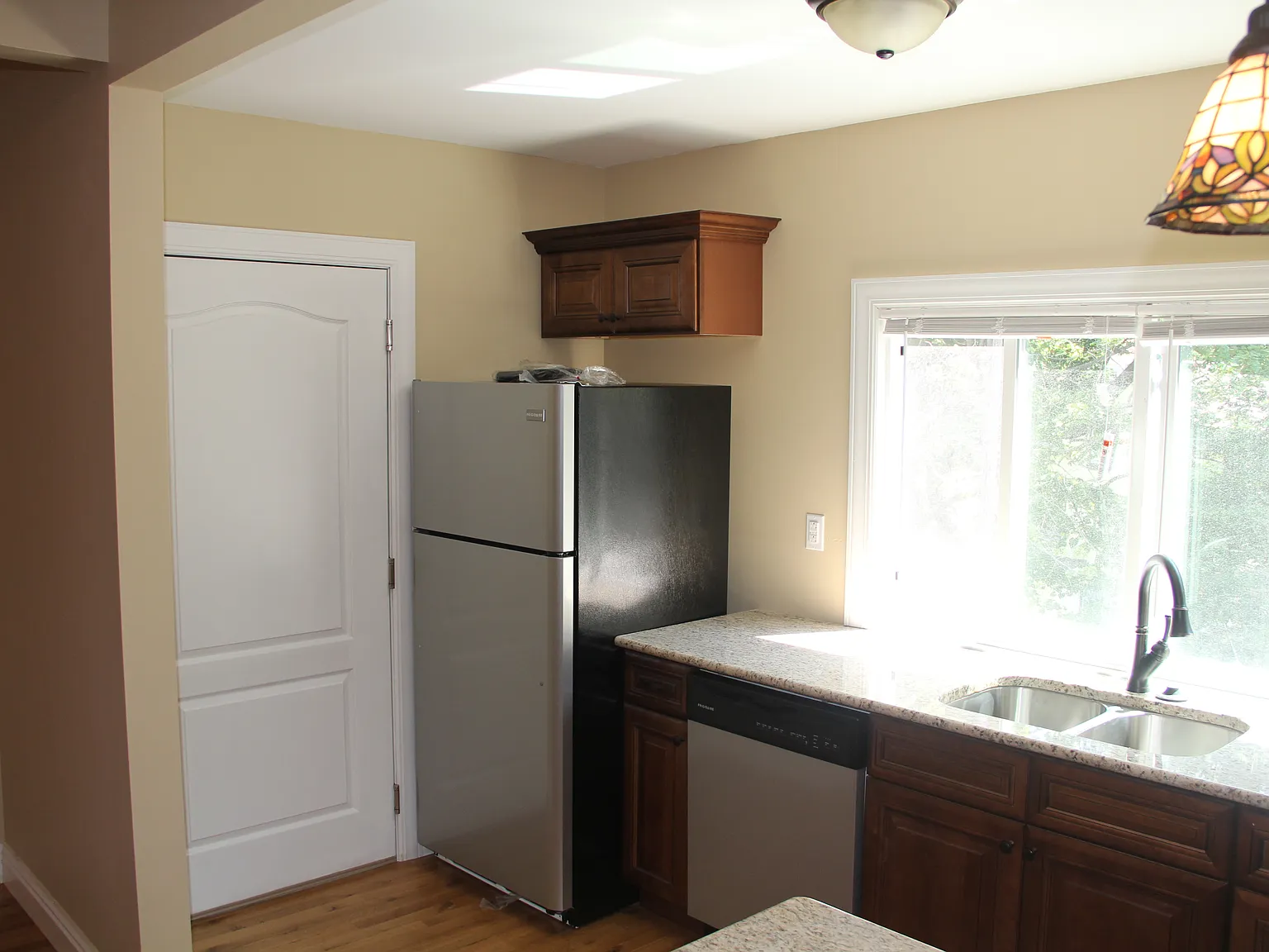 5836 Beacon St — Photo 4