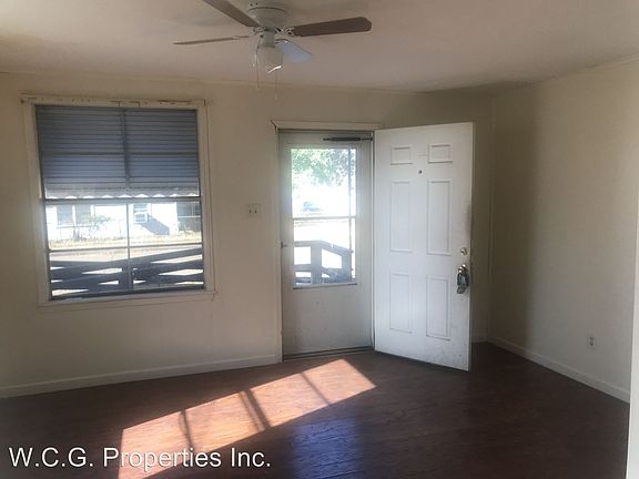 2nd image of 4227 Wallace Ave