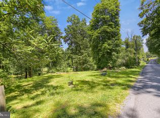 206 Schoolhouse Rd, Duncannon, PA 17020