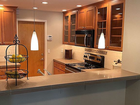 4th image of 10142 NE 135th Ln #22