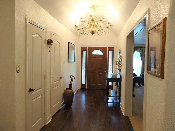 3rd image of 548 County Road 114