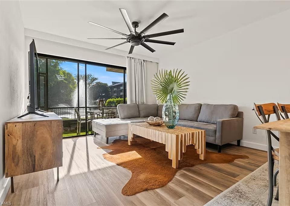 1st image of 600 Neapolitan WAY #146