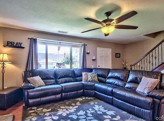 5th image of 526 Mesa Dr
