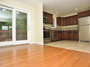 16 Robey St, Boston, MA 02119