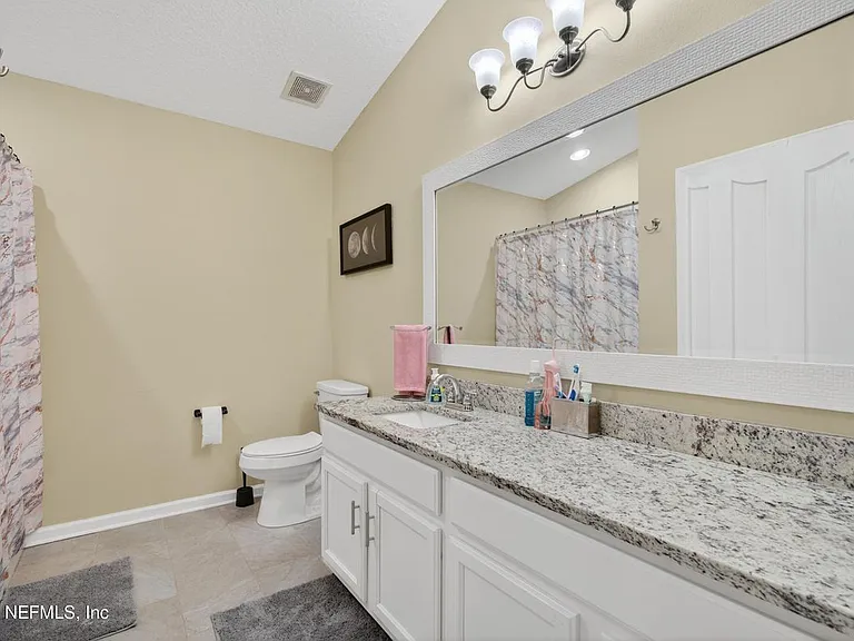 2038 Creekmont Dr — Photo 23