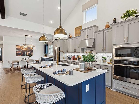 The Caroline - Kitchen