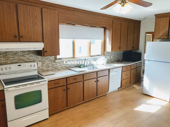19 Adams St, Arlington, MA