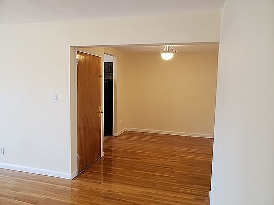 5th image of 61-23 69th Ln Floor 2