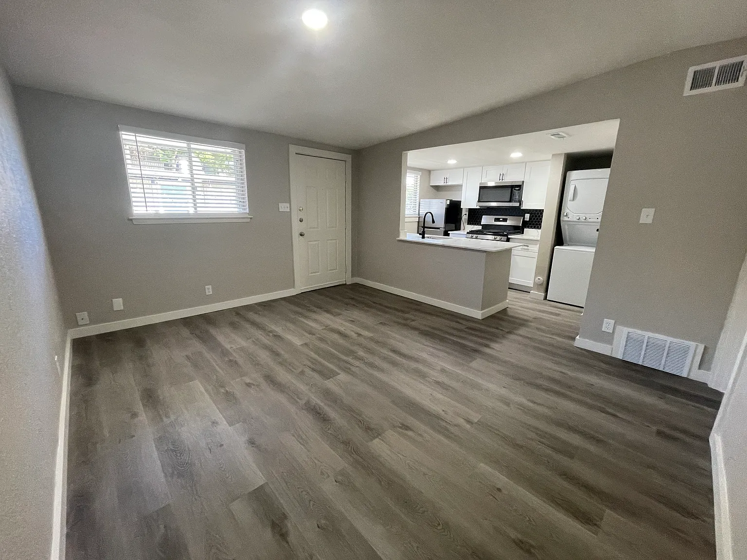 1 bed, 580 sqft, $1,395 — Photo 2