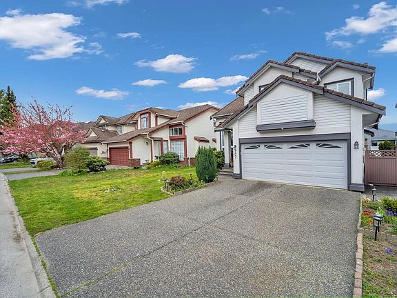 2nd image of 707 Omineca Ave