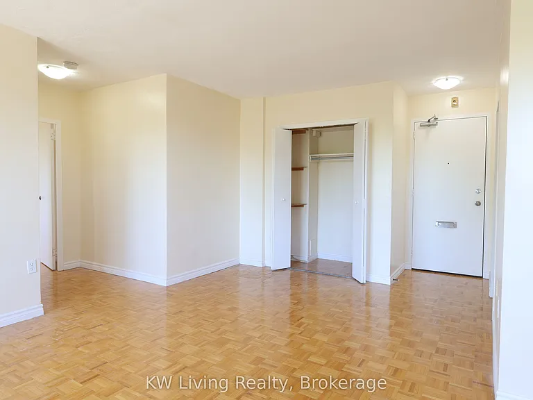 480 Lakeshore Rd E #506 — Photo 18