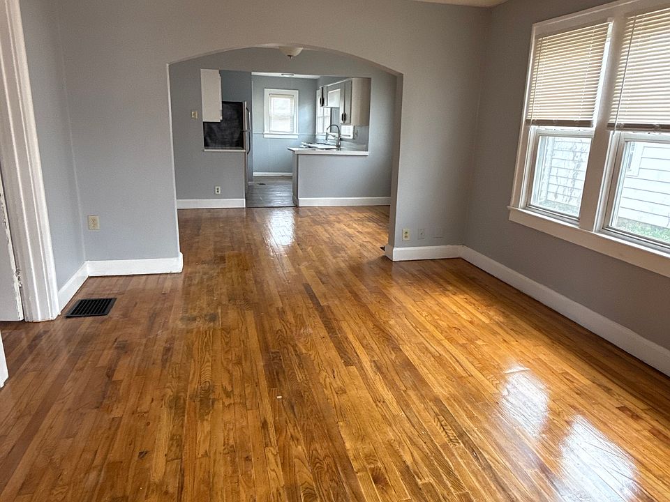 1st image of 4937 Hillside Ave