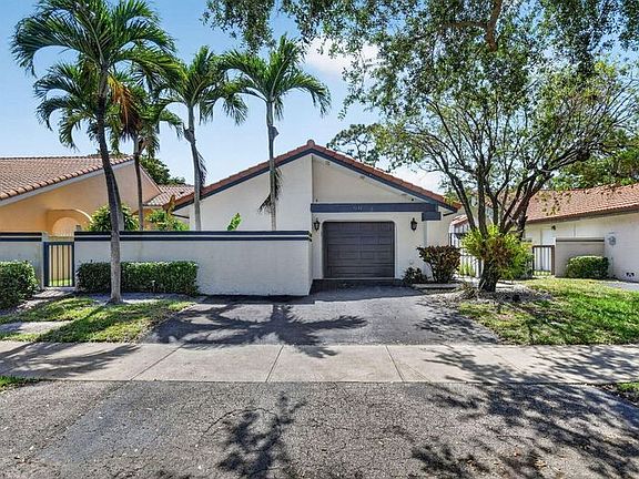 2nd image of 1630 NW 22nd Ave