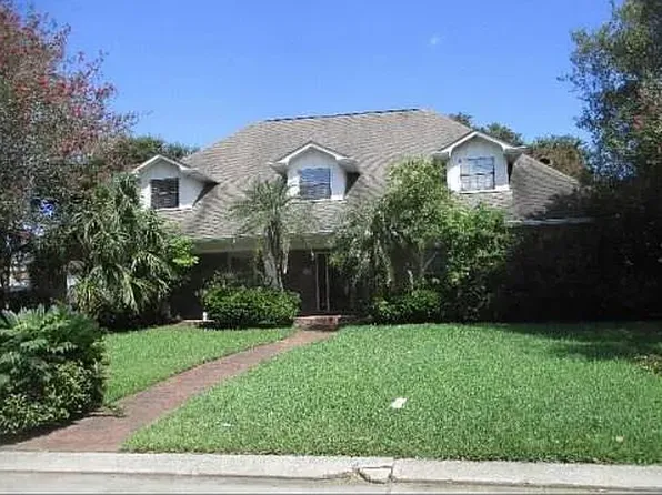 12 Chateau Magdalene Dr, Kenner, LA 70065