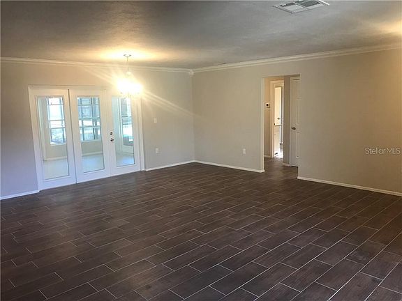 4th image of 7815 Duck Pond Ct