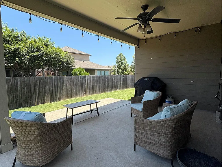 3800 Kennedy Grace Ln — Photo 24
