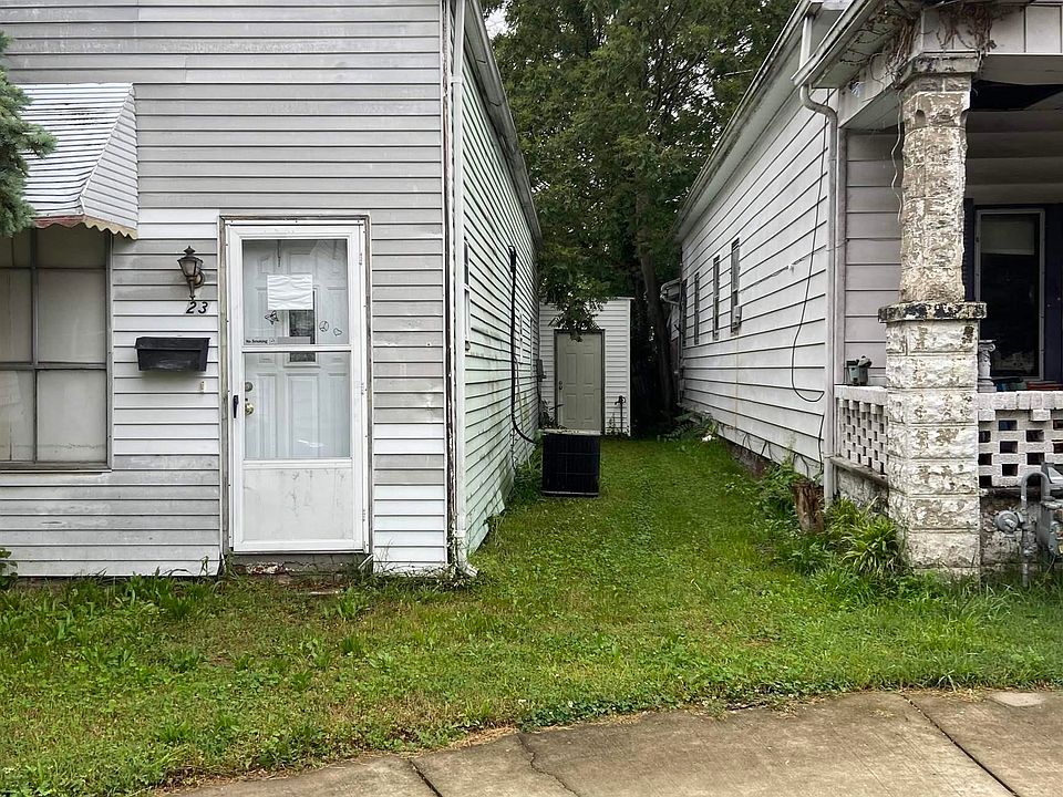 2nd image of 23 W Louisiana St