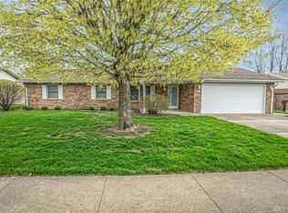 17 Marty Ln, West Alexandria, OH 45381