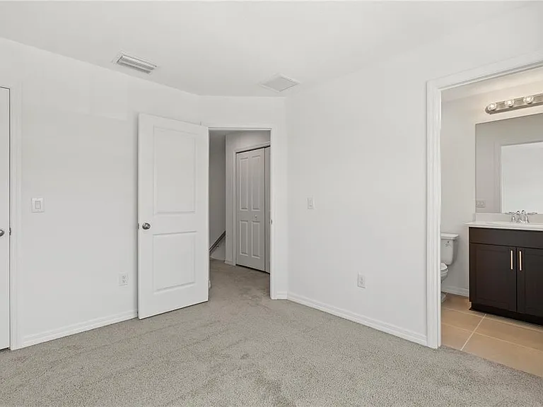 6256 Fairmont Ln — Photo 14