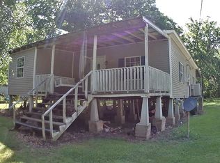 1027B Oak Ridge Rd, Saint Martinville, LA 70582
