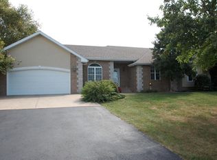 800 N Sundown Dr, Ozark, MO 65721