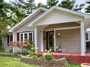 809 Tomahawk Ln, Niles, MI 49120
