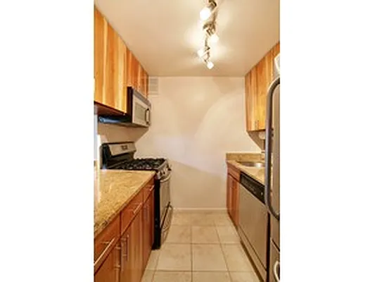 Sold by Corcoran | media 16