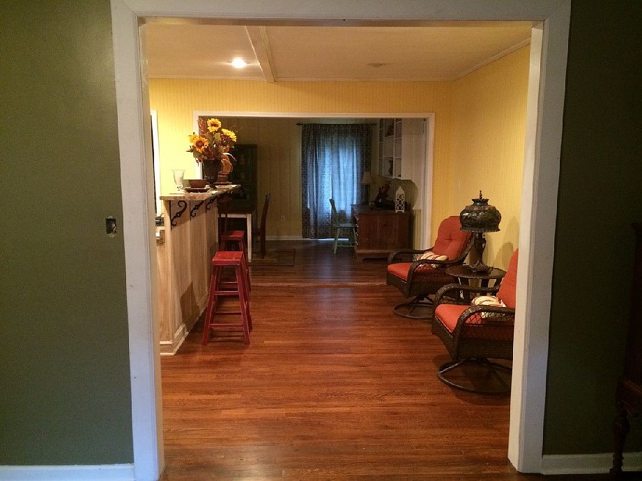2nd image of 203 Hickory Street