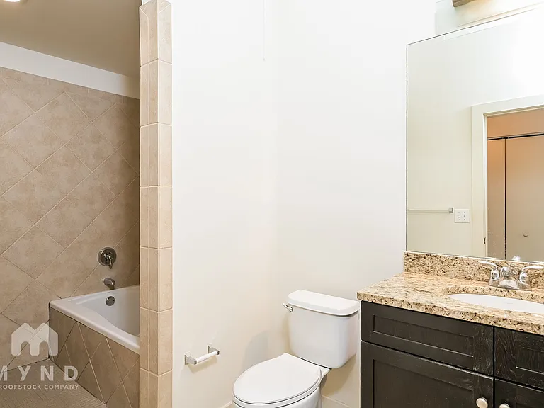 1379 Stirling Cir NW — Photo 16