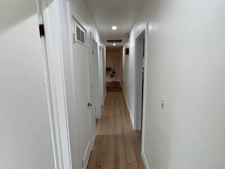 4045 N Canyon Rd — Photo 8