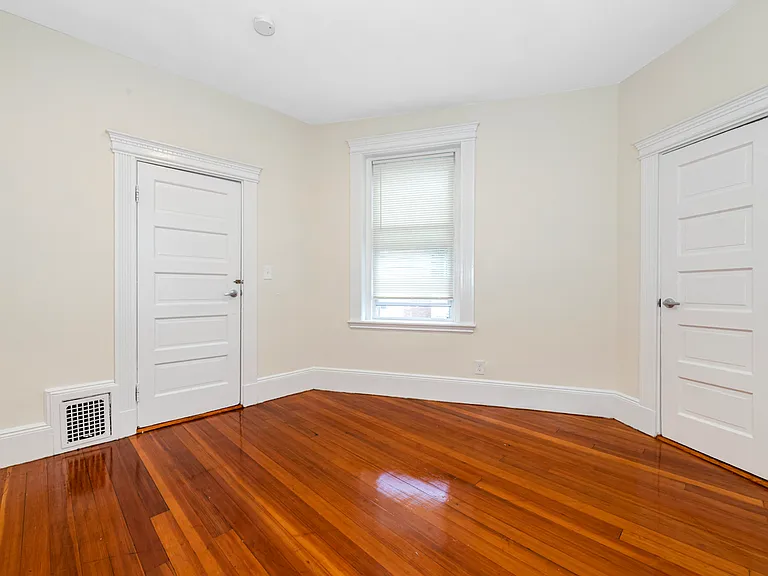 44 Brackett St #2 — Photo 13
