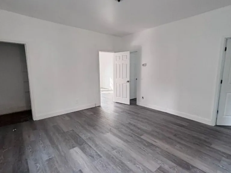 9 Sparrow St #1 — Photo 3