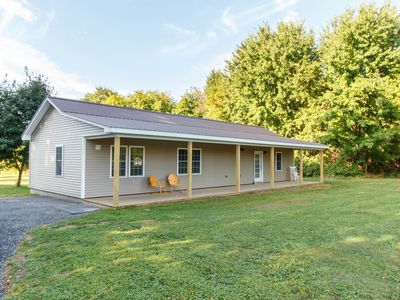 51 Pearl Street, Grand Isle, VT, 05458